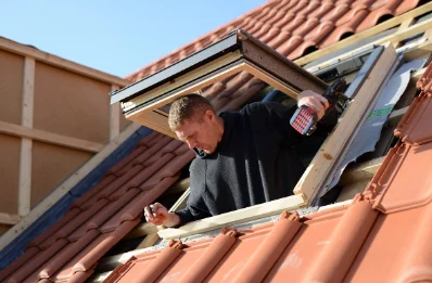 Pose de fenêtres de toit Velux à la Houblonnière